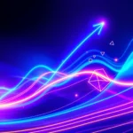 Ein abstrakter digitaler Hintergrund mit leuchtenden blauen und violetten Neonlichtlinien, die sich wie eine Welle krümmen, mit einem blauen Pfeil, der nach oben zeigt, der über ihnen schwebt, und mehreren abstrakten geometrischen Formen wie Dreiecken und einem Oktaeder.